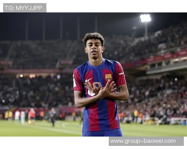 FC26年度蓝球员候选名单公布亚马尔拉菲中场入选梅西C罗再度争夺荣誉